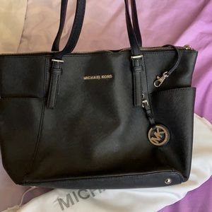Michael Kors Tote